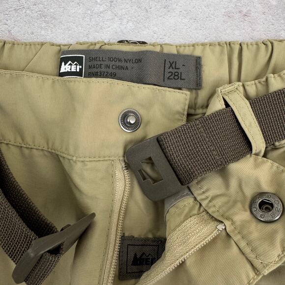 REI Zip Off Cargo Pants Women's XL 28" Inseam 8.5" Shorts Belt Elastic Waist - Picture 3 of 10